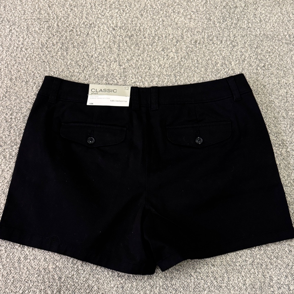 Liz Claiborne Black Women's‎ Bermudas
